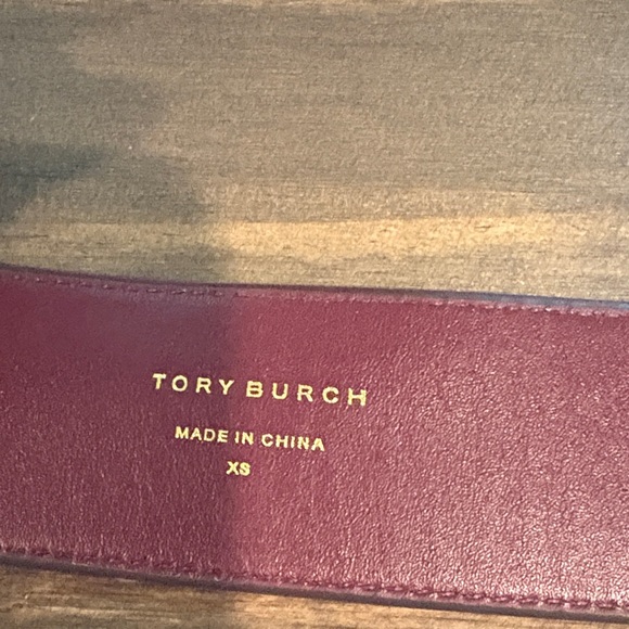 Tory Burch Gold Logo Red Belt - Picture 2 of 4